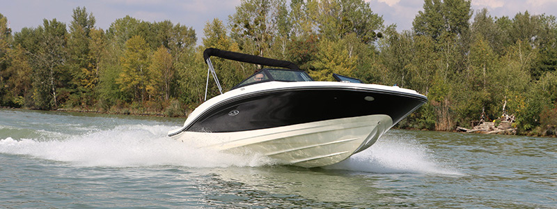 Motorboot mieten auf der Donau