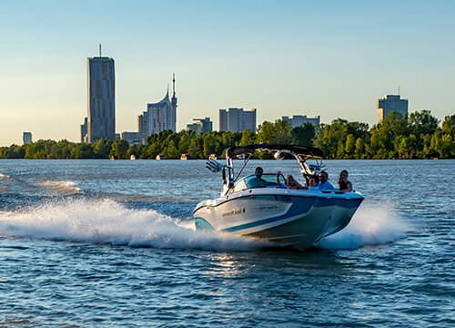 Motorboat Transfer Vienna - Bratislava